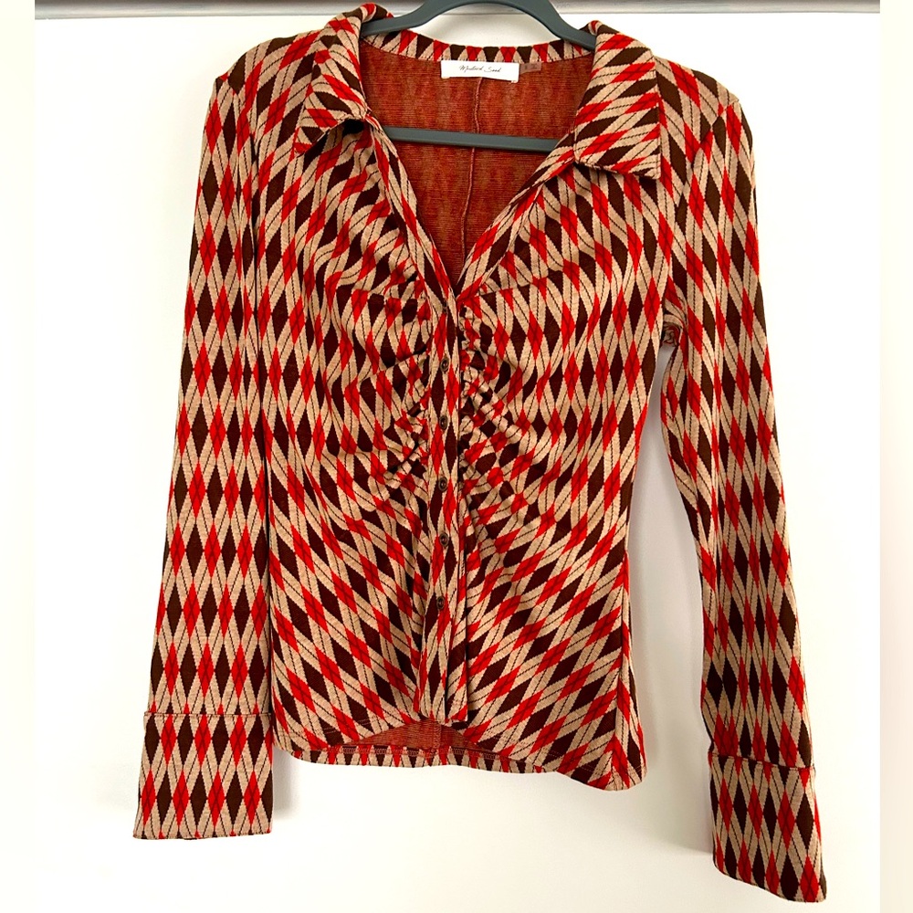 Retro brown and orange fitted top